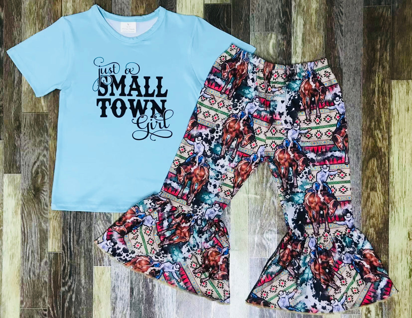 Small town girl bellbottom set