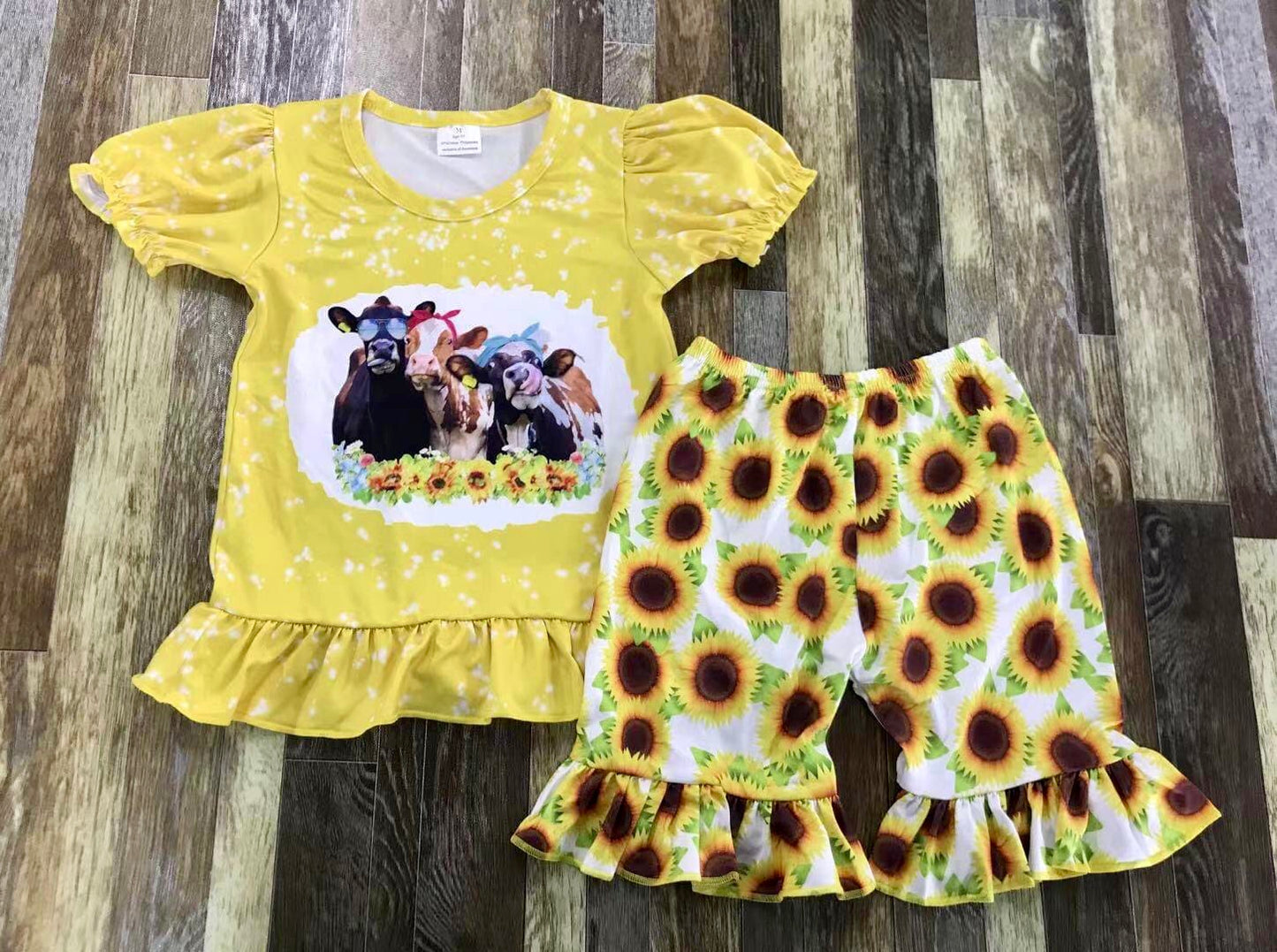 Sunflower 🌻 Fields boutique short set